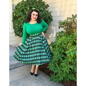 Pinup Girl Clothing Laura Byrnes Sabrina Top Plus Size